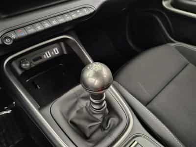 Jeep Avenger 1.2 Turbo Altitude *NAVI/CARPLAY/FULL LED/CAM360/JA18* (2024) - Photo 12