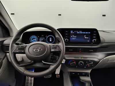 Hyundai Bayon 1.0 T-GDi MHEV DCT-7 100Cv Intuitive CARPLAY / CLIM (2023) - Photo 9