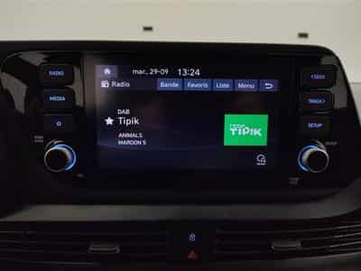 Hyundai Bayon 1.0 T-GDi MHEV DCT-7 100Cv Intuitive CARPLAY / CLIM (2023) - Photo 11