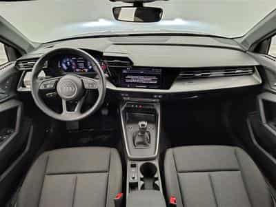 Audi A3 30 TDi Navi Cockpit / Led / PDC (2023) - Foto 8