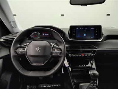 Peugeot 2008 1.2 PureTech Allure Pack S-CUIR/CARPLAY/LED/JA17/PDC/CAMERA (2022) - Photo 9