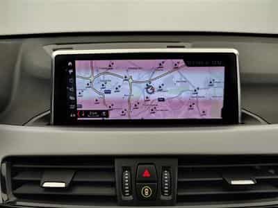 BMW X1 1.5i sDrive18 Business NAVI/FULL LED/TO PANO/JA17/PDC/CAMERA (2021) - Foto 11