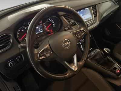 Opel Grandland 1.5 Turbo ECOTEC D S/S MT6 Edition (2021) - Foto 8