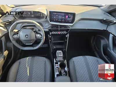Peugeot 2008 Hybrid 145 e-DCS6 Allure (2026) - Photo 12
