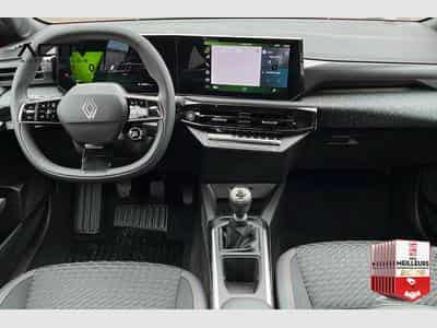 Renault CLIO 6 TCE 115 CH TECHNO (2026) - Photo 13