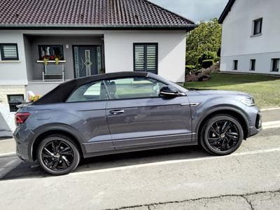 VW T-Roc R-Line Black Edition (2024) - Photo 1