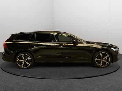 Volvo V60 B4 Plus Dark / Essence (2025) - Foto 7