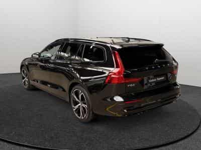 Volvo V60 B4 Ultra Dark / Essence (2025) - Foto 5