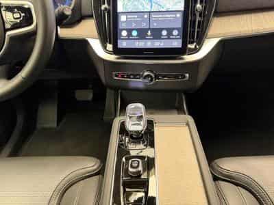 Volvo XC90 Facelift B5 AWD Plus Bright / Essence (2025) - Foto 11
