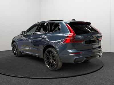 Volvo XC60 Facelift B5 AWD Black Edition Ultra / Essence 2026 (2025) - Foto 3