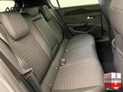 Peugeot 308 Hybrid 145 e-DCS6 GT (2026) - Photo 10