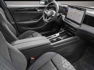 VW Passat (2026) - Photo 6
