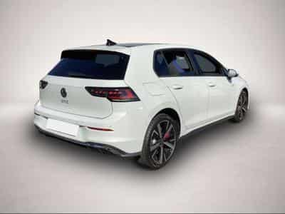 VW Golf (2025) - Photo 4