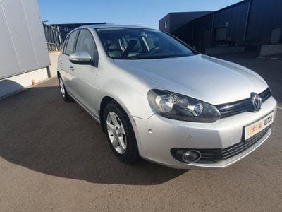 VW Golf VI 1.6 tdi 105ch Highline (2011) - Photo 1