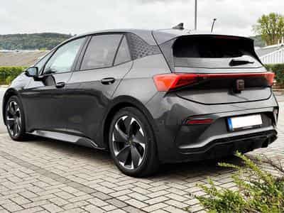 Cupra Born eBoost, 170 kW, batterie 77 kWh (2023) - Photo 1