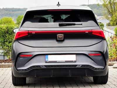 Cupra Born eBoost, 170 kW, batterie 77 kWh (2023) - Photo 4