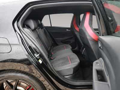 VW Golf (2026) - Photo 4