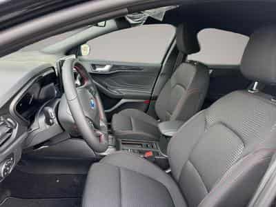 Ford Focus (2025) - Photo 5