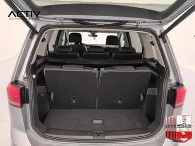 VW Touran 2.0 TDI 150 DSG7 7pl Life Plus (2025) - Photo 11