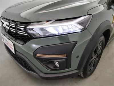 Dacia Jogger 1.6 Hybrid EDC Extreme 7pl. CARPLAY / FULL LED / CAMERA (2024) - Photo 15