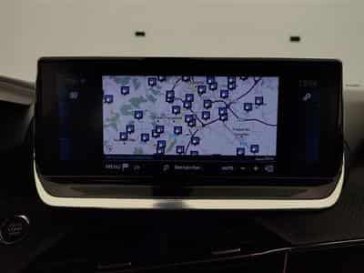 Peugeot 2008 1.2 PureTech CAMERA / CARPLAY (2020) - Photo 11