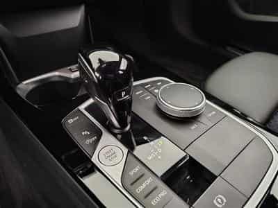 BMW 118 118iA Pack M NAVI / CAMERA / CARPLAY / SHADOW LINE (2022) - Photo 12