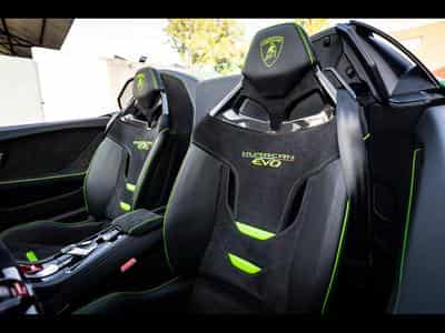 Lamborghini Huracán EVO SPYDER LP640-4 5.2 V10 - 60 ANNIVERSARIO - 5Y WARRANTY+M (2023) - Photo 13
