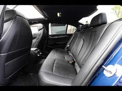 BMW M550 LIMOUSINE (G30) XDRIVE 530 CH - SERVICE INCLUSIVE 05/2029 - (2022) - Foto 14