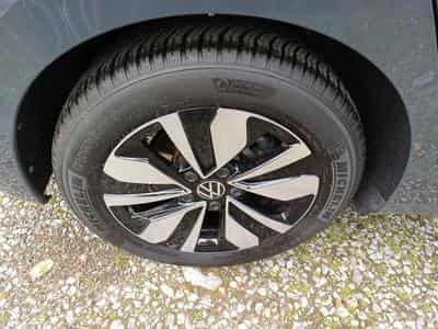 VW Golf Life MOVE 1.0 eTSI DSG7 (2024) - Foto 7