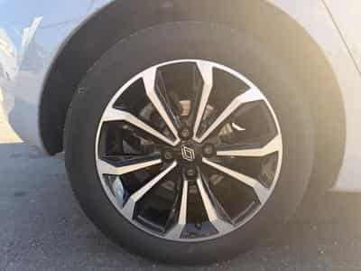 Renault Clio E-Tech 145 Hybride Intens (2024) - Foto 10