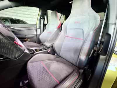 VW Golf GTI Clubsport 2.0 TSI 300 CV DSG7 * DCC *PANO*MATRIX* *HARMA (2024) - Photo 7