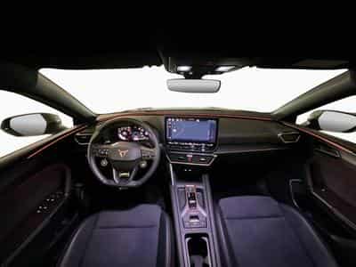 Cupra Leon DSG+Dynamic-Design+Pure-Performance+Intelligent-Drive+LED (2025) - Foto 2
