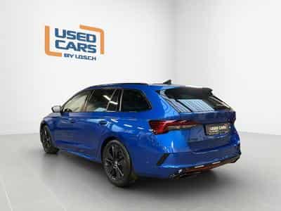 Skoda Octavia Rs+DSG+P.Assisted+Design-Suedia+Head-up+Pano+360° (2025) - Foto 6