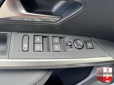 Peugeot 3008 1.2 HYBRID 136 GT E-DCS6 (2025) - Foto 7