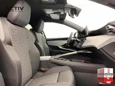 Peugeot 5008 Hybrid 145 e-DCS6 Allure (2026) - Foto 9