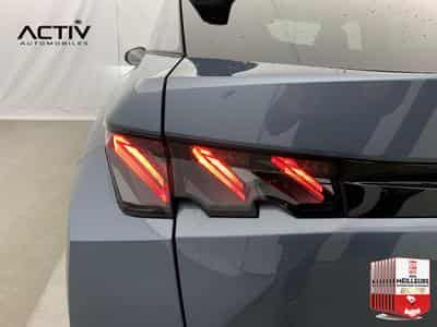 Peugeot 3008 Hybrid 145 e-DCS6 GT (2025) - Foto 11