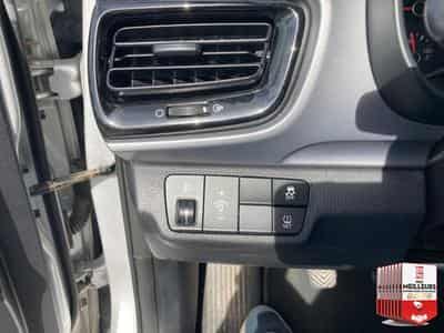 Kia STONIC 1.6 CRDI 115 ISG ACTIVE (2020) - Foto 14