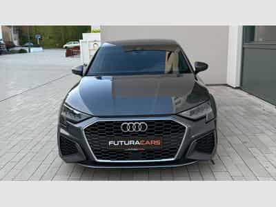 Audi A3 S line Berline (2022) - Photo 2