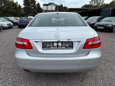Mercedes E 250 E 250 CGI Lim. BlueEfficiency*Automatik*Navi*Kam (2011) - Photo 5