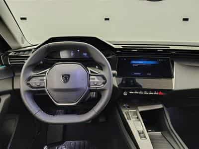 Peugeot 408 1.2 PureTech Allure Pack S&S CLIM/NAVI/CAMERA (2023) - Foto 9