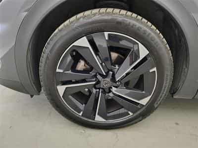 Peugeot 408 1.2 PureTech Allure Pack S&S CLIM/NAVI/CAMERA (2023) - Foto 6