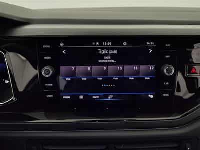 VW Polo 1.0 TSI 95Cv DSG R-Line CARPLAY / MATRIX LED / ALU17" (2023) - Foto 11