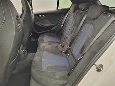 BMW 118 118iA Pack M NAVI / FULL LED / TOIT PANO / SIEGES SPORT (2024) - Foto 13