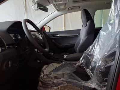 Skoda Karoq Selection 2.0 TDI 7-Gang-DSG 4x4 (2026) - Photo 5