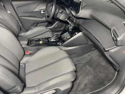Peugeot 208 1.2 ESSENCE 100 CV GT BLUETOOTH 5P (2021) - Photo 9