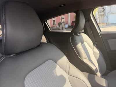 Renault Clio E-Tech 145 Hybride Intens (2024) - Foto 13