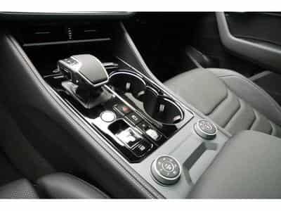 VW Touareg R-Line (2026) - Foto 9