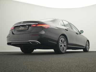 Mercedes E 200 d Avantgarde LED+AHK+Kamera (2023) - Foto 11