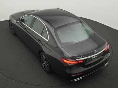 Mercedes E 200 d Avantgarde LED+AHK+Kamera (2023) - Foto 13