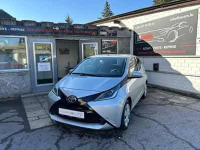 Toyota Aygo 1.0 Automatique 5 Portes (2016) - Foto 1